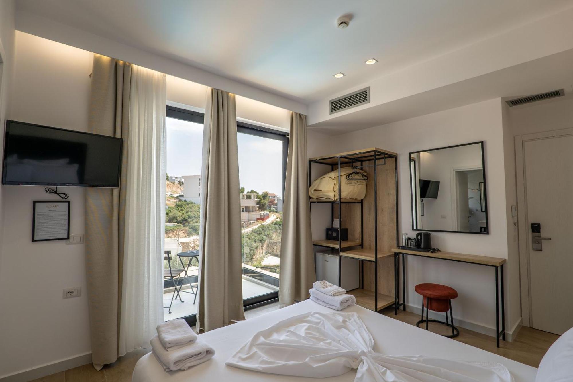 Art Hotel Sarandë 外观 照片