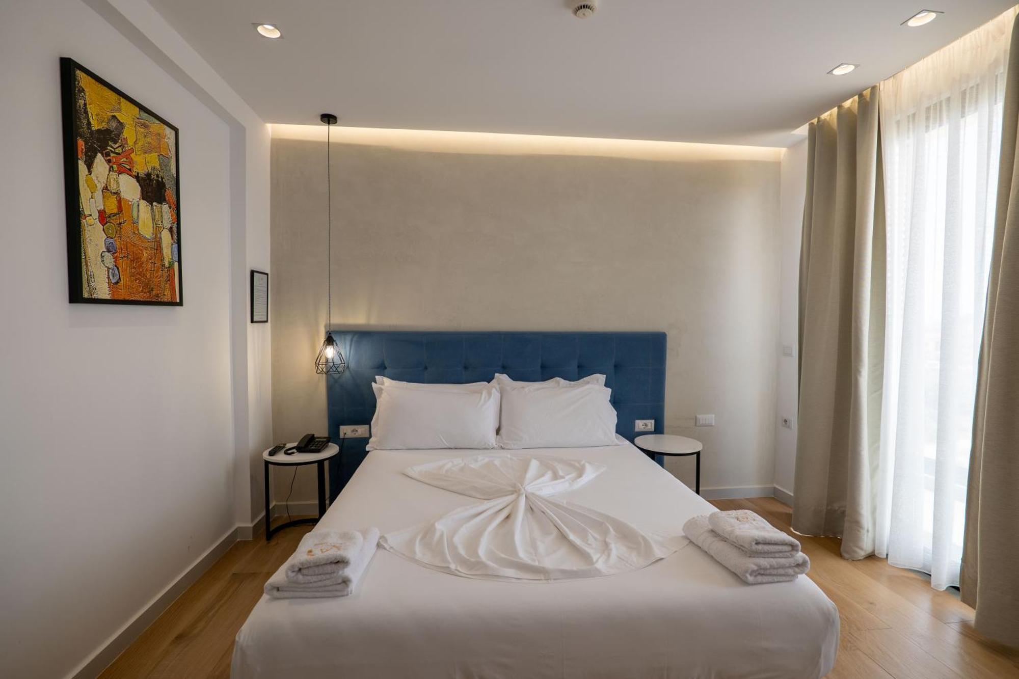 Art Hotel Sarandë 外观 照片