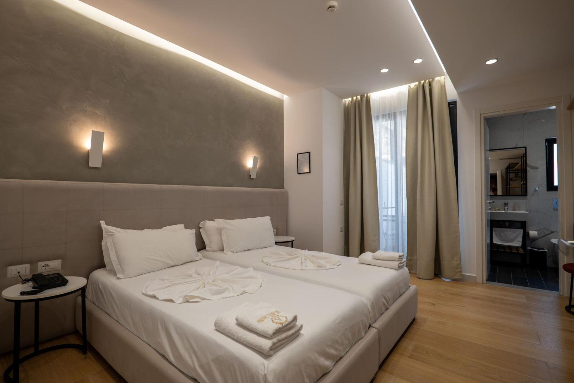 Art Hotel Sarandë 外观 照片