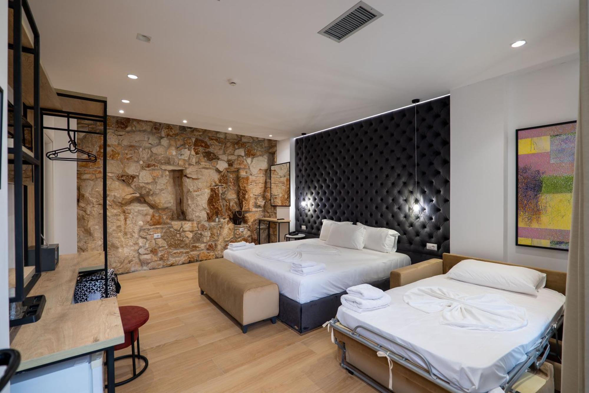 Art Hotel Sarandë 外观 照片